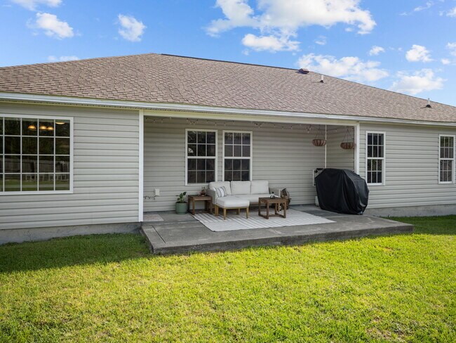Building Photo - 309 Forbes Ln