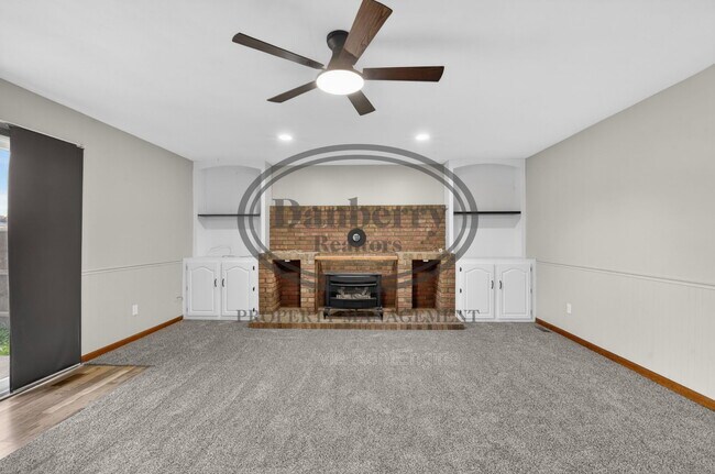 Building Photo - 3018 Gleneagle Dr