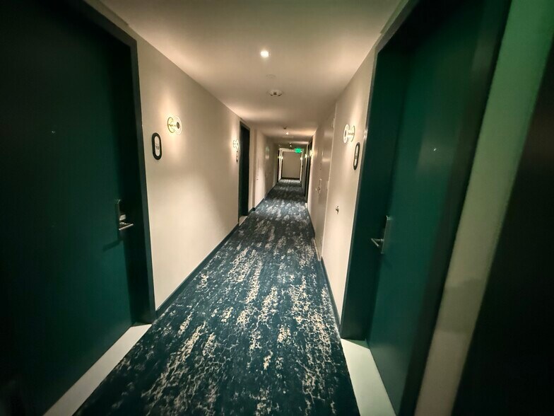 Building Photo - 77 SE 5th St