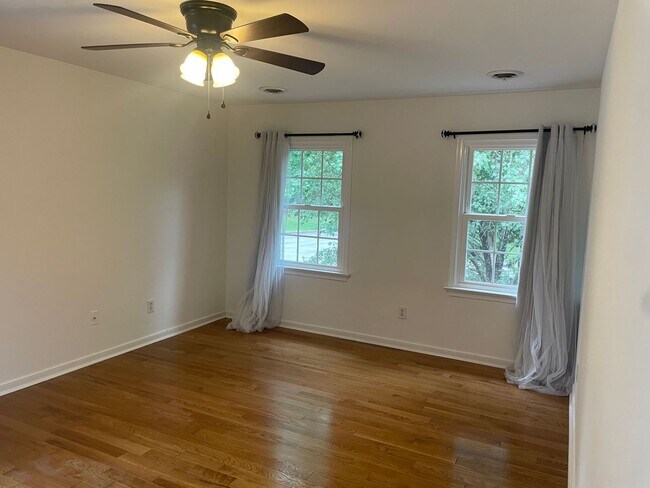 Building Photo - Gayton Green 4 Bedroom  2.5 Bath Home