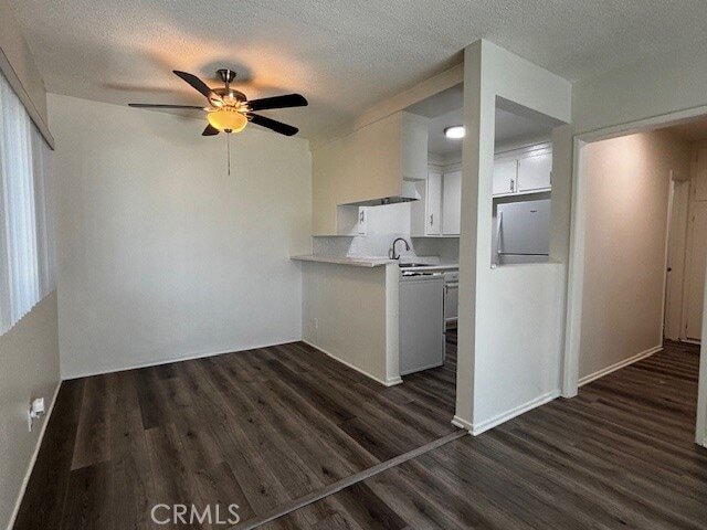 Building Photo - 12437 Harris Ave