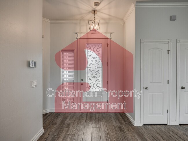 Building Photo - 3413 Huron Cir