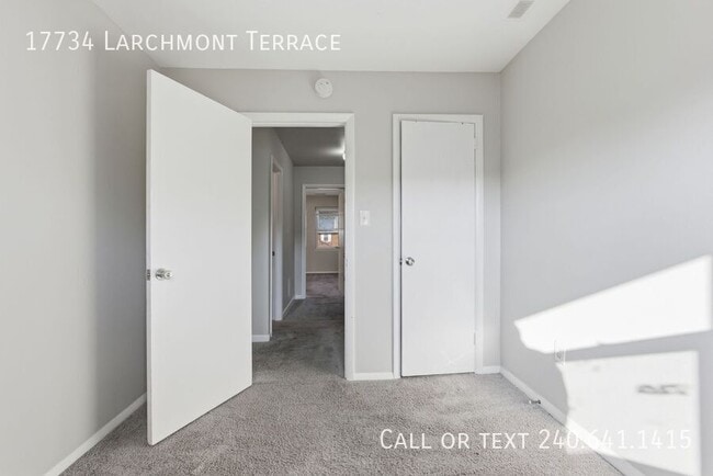 Building Photo - 17734 Larchmont Terrace