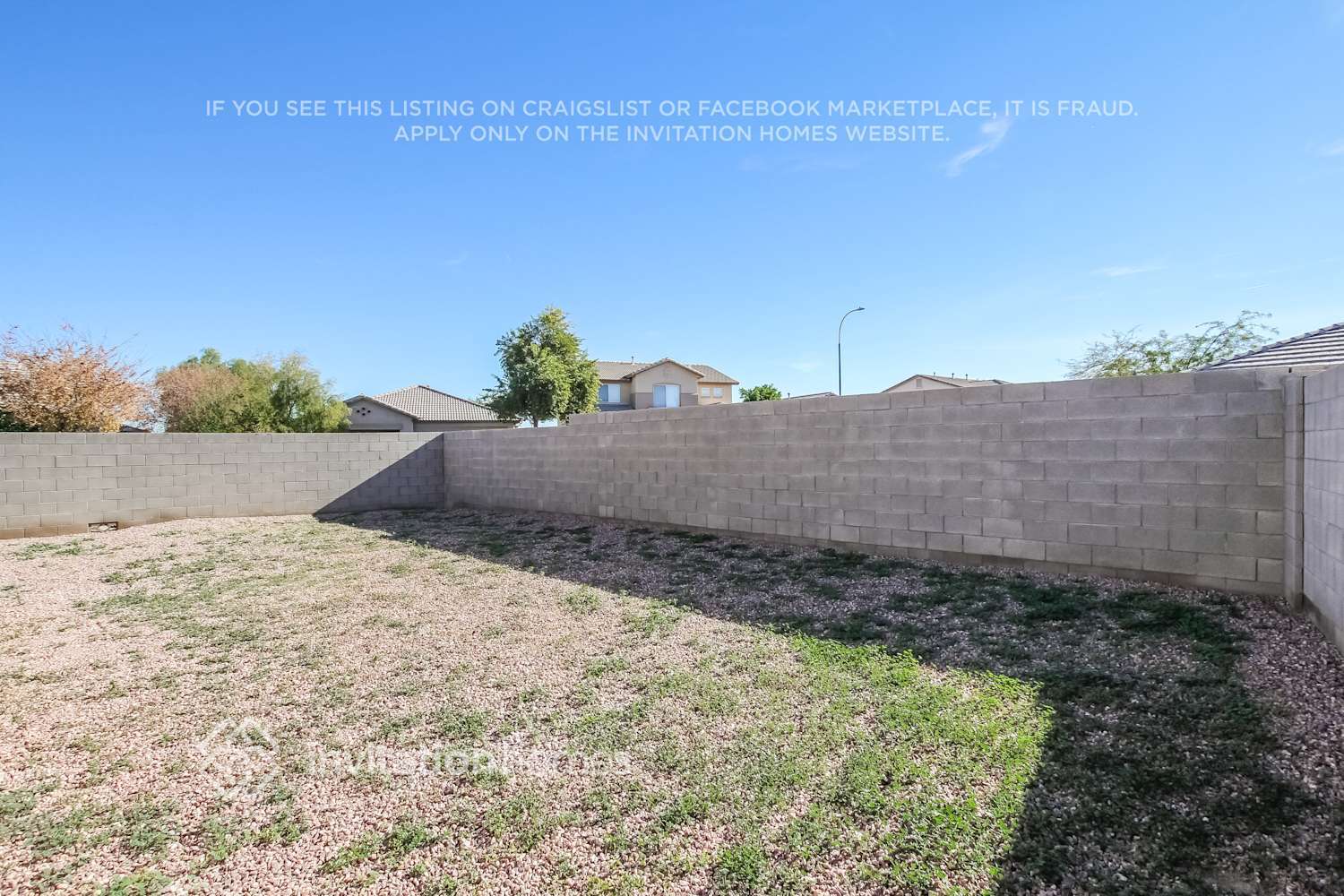 Building Photo - 12371 W Sherman St