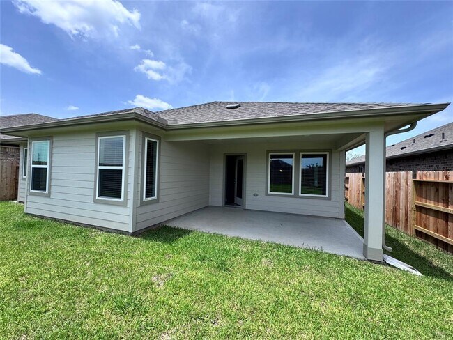 Building Photo - 6254 Brazos Trl Dr