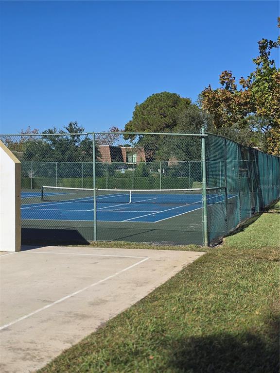 Building Photo - 5274 Coral Ct