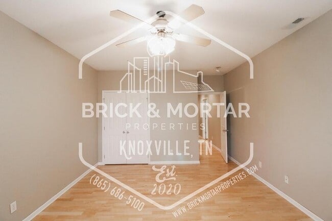 Building Photo - 6810 Springhouse Way