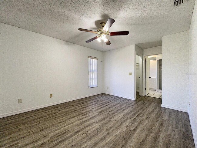 Building Photo - 4181 Glade Rd