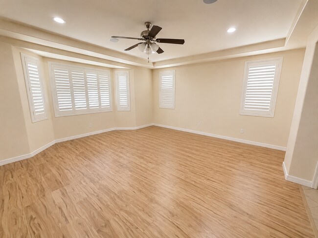Building Photo - 2595 E Ebony Dr