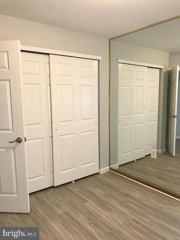 Building Photo - 618 Walden Cir