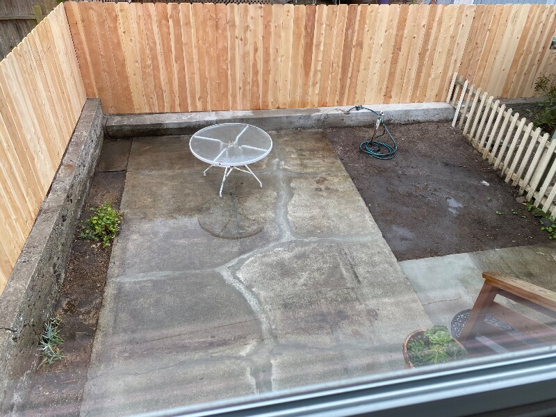 Building Photo - 2110 Wilton Dr