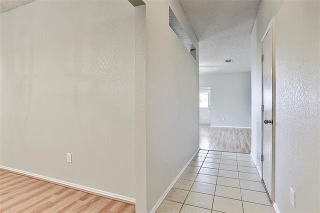 Building Photo - 3229 Spring Crest Ct