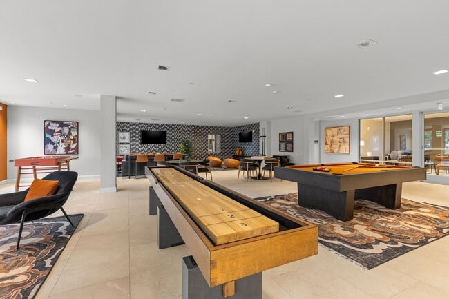 Building Photo - The Residences at Stone Creek