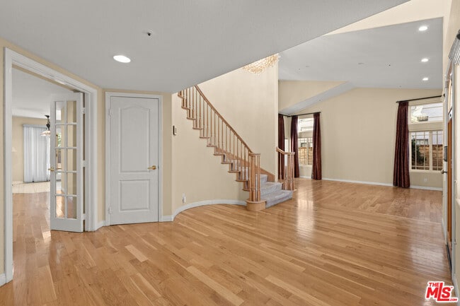 Building Photo - 5666 Silver Valley Ave