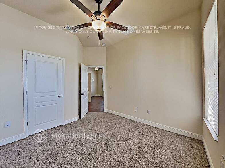 Building Photo - 6115 Churchside Dr