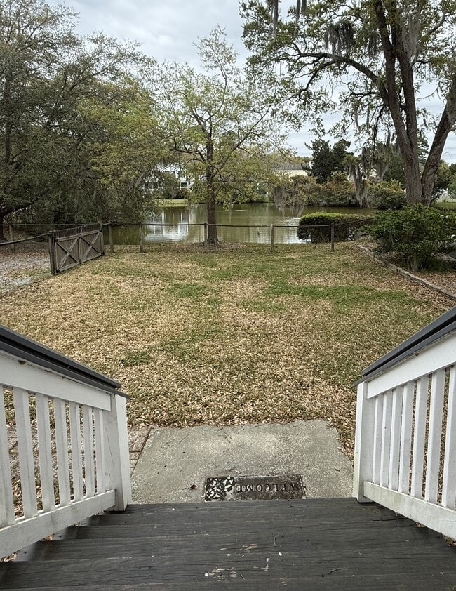 Building Photo - 101 Patrick Dr