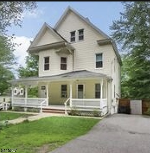 Building Photo - 196 Mt Kemble Ave