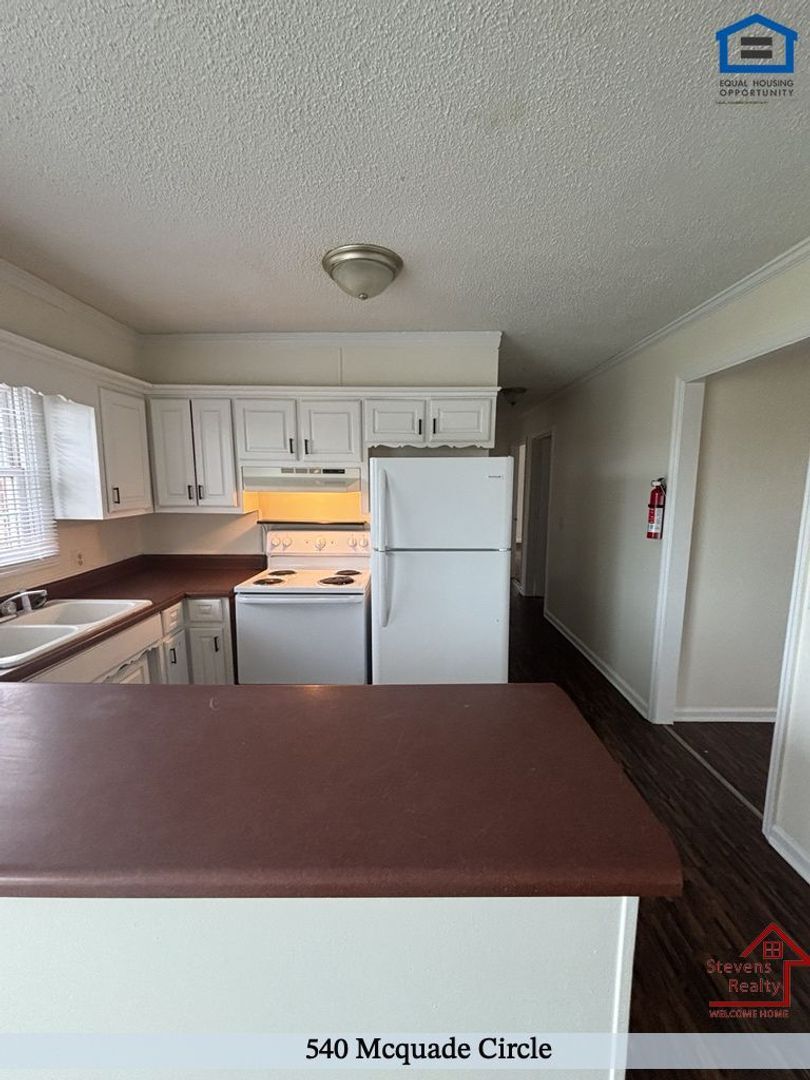 Building Photo - 540 McQuade Cir