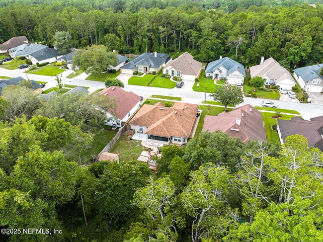 Building Photo - 8575 Crooked Tree Dr