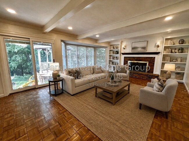 Building Photo - 16410 Woodlodge Ct