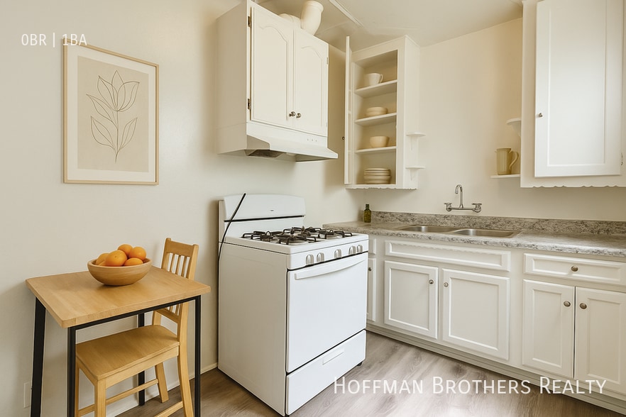 Building Photo - 2606 Normandie Ave