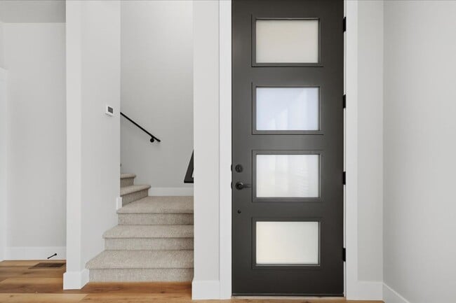 Building Photo - Brand New Townhome in new Valnova
