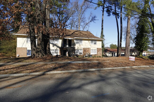 Primary Photo - 1335-1343 Courtland Dr