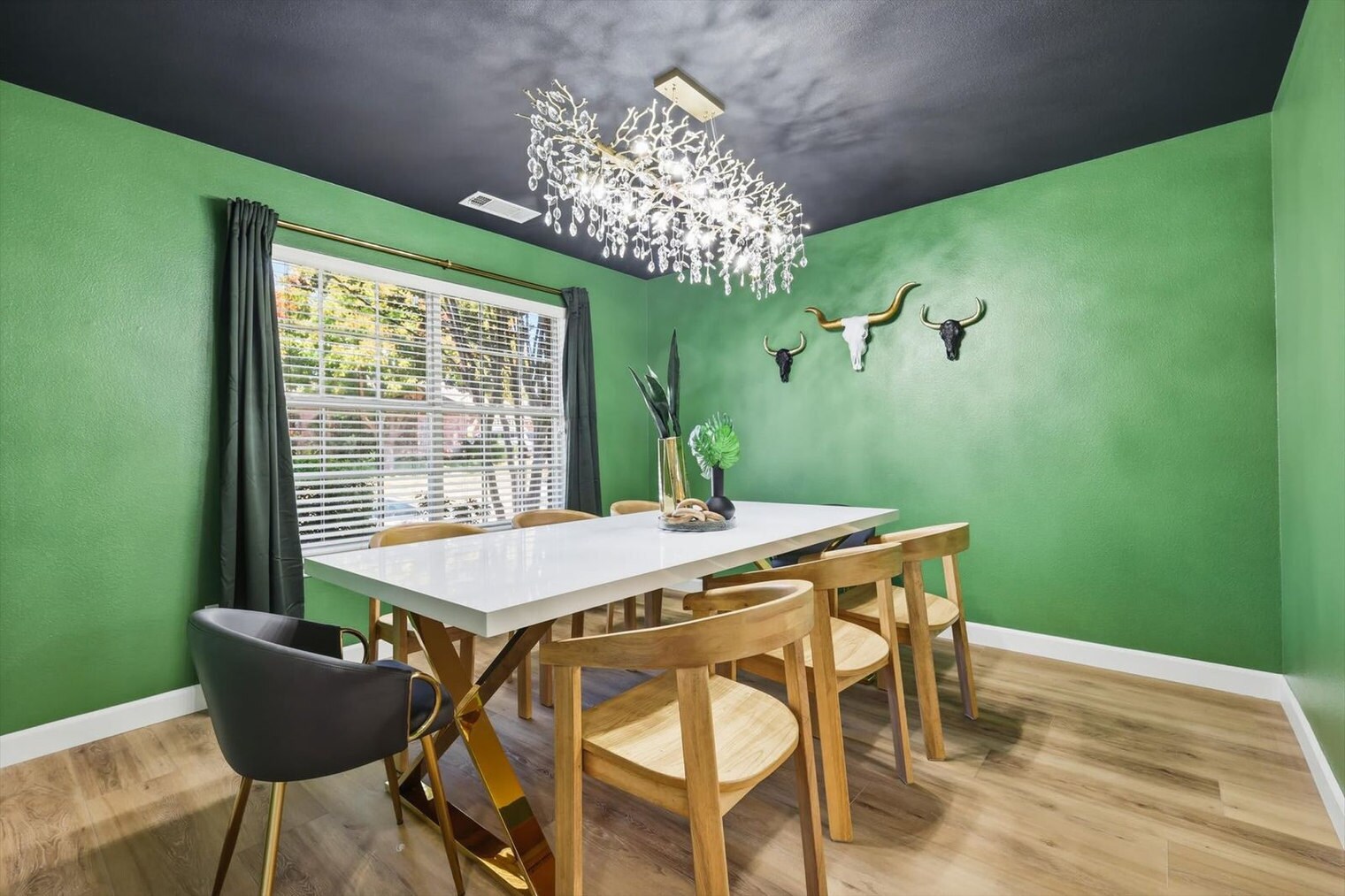 Building Photo - 2831 Rosewood Blvd