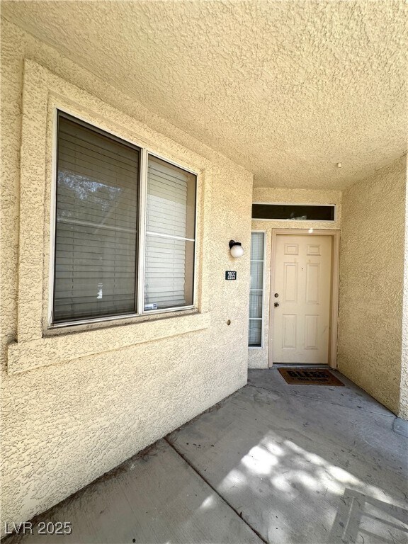 Building Photo - 5155 Tropicana Ave
