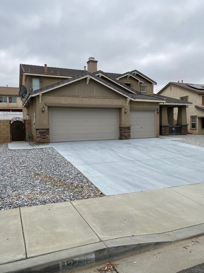 Building Photo - 12720 Lasselle St