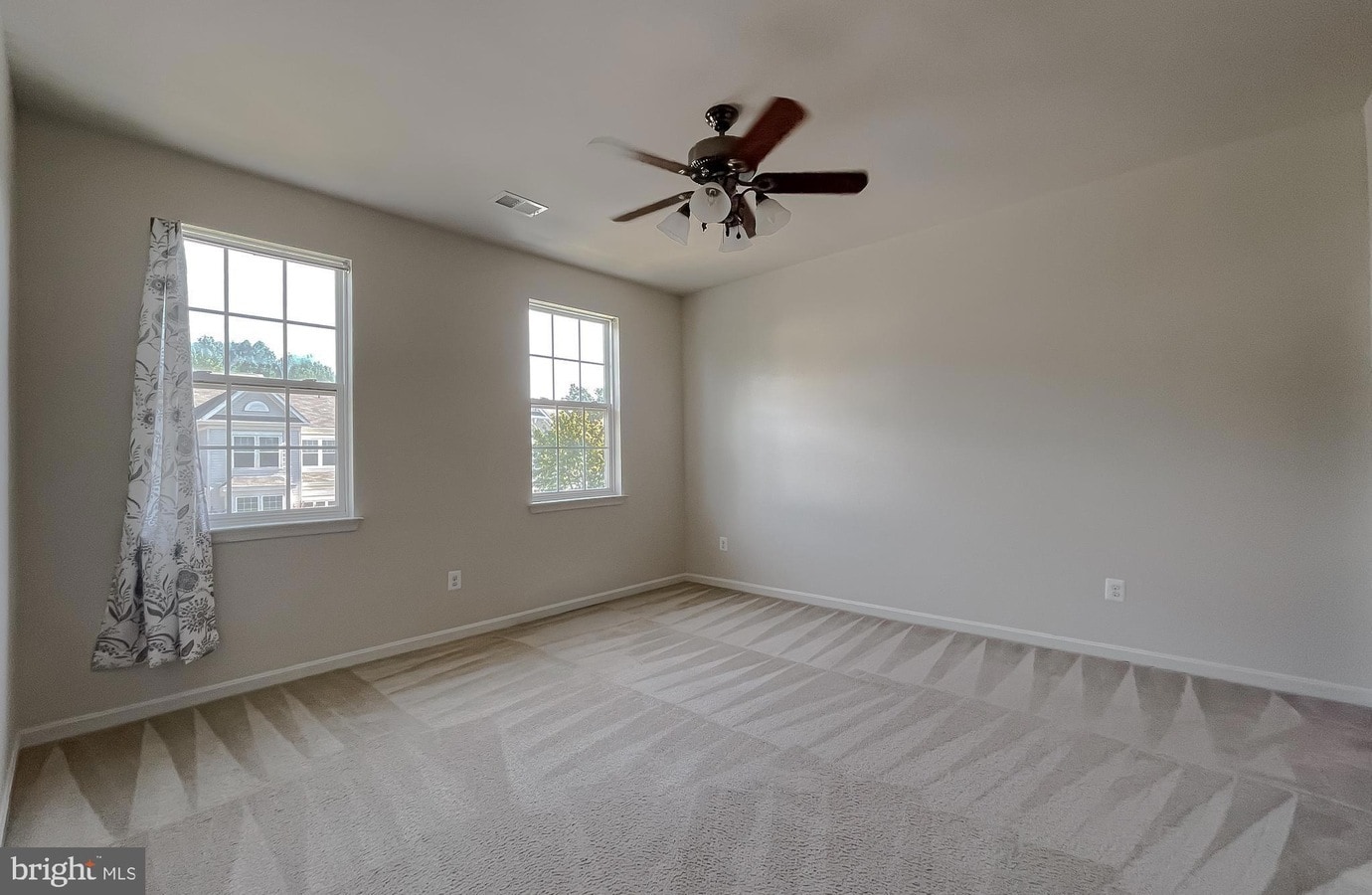 Building Photo - 44017 Swift Fox Dr