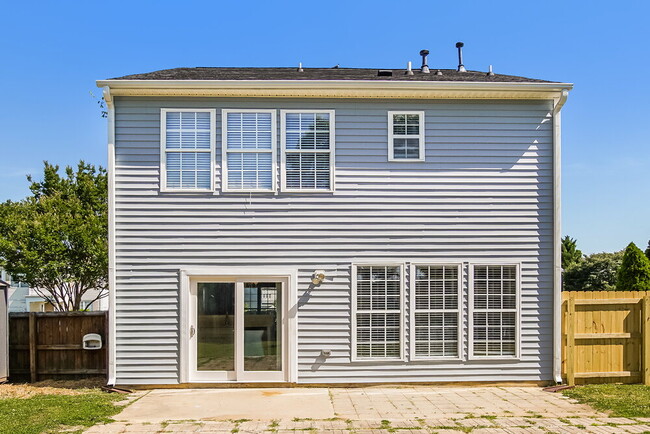 Building Photo - 108 N Honey Springs Ave