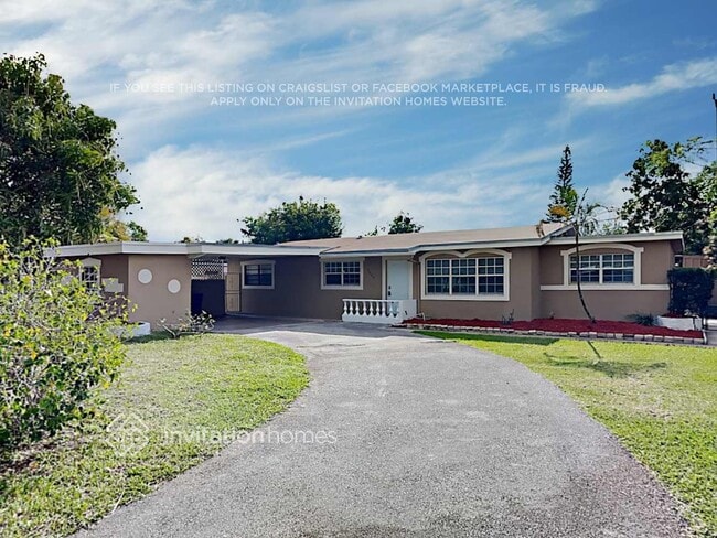 Building Photo - 3660 SW 2nd St