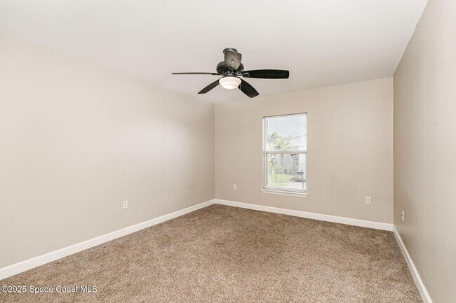 Building Photo - 5277 Mansford Pl
