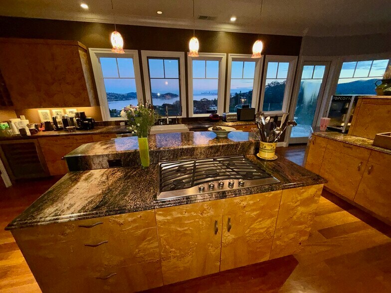 The heart of the home-the kitchen! - 115 Inez Pl