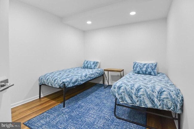 Building Photo - 6939 Copperbend Ln