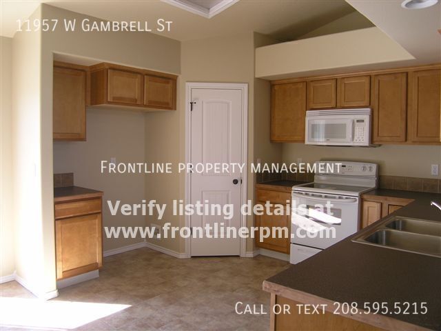 Building Photo - 11957 W Gambrell St