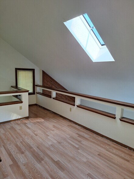 Building Photo - 4501 Boardwalk Dr