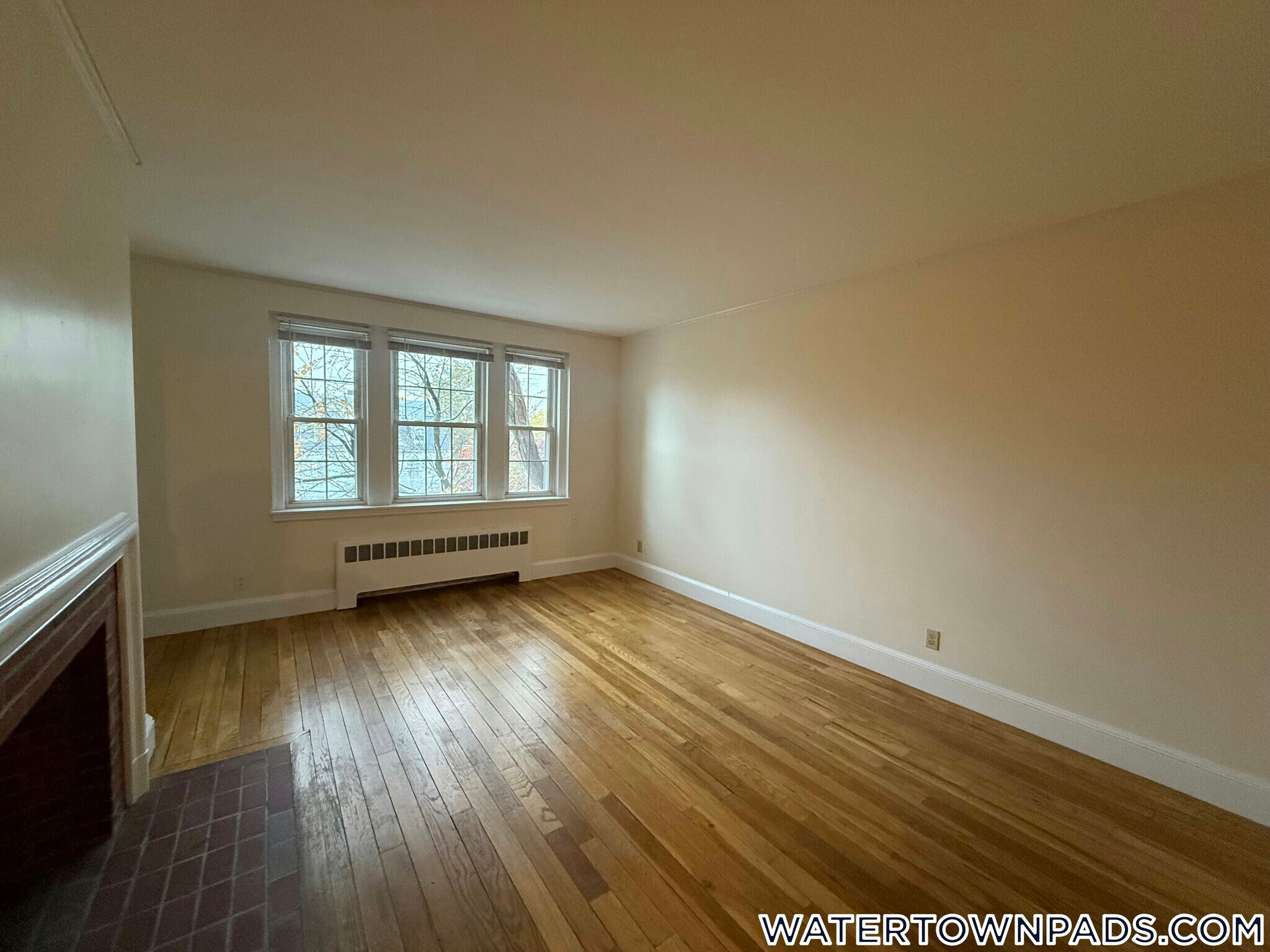 Building Photo - 550 Belmont St