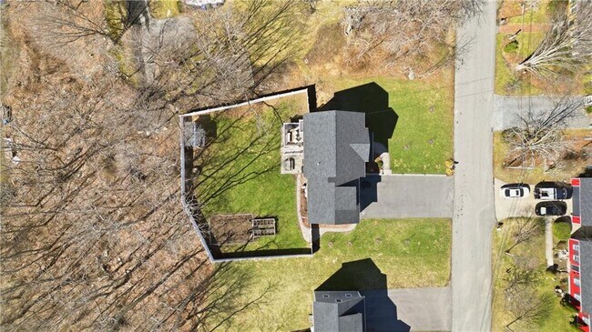 Building Photo - 3 Rego Ave