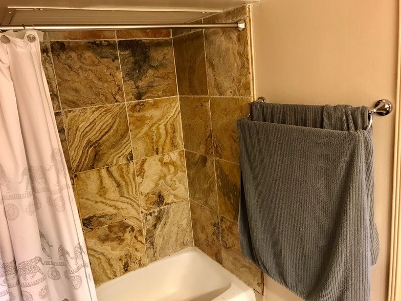 Building Photo - 1684 Ala Moana Blvd