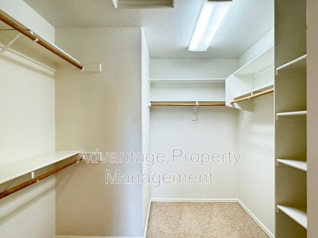 Building Photo - 1235 SE Brookside Way