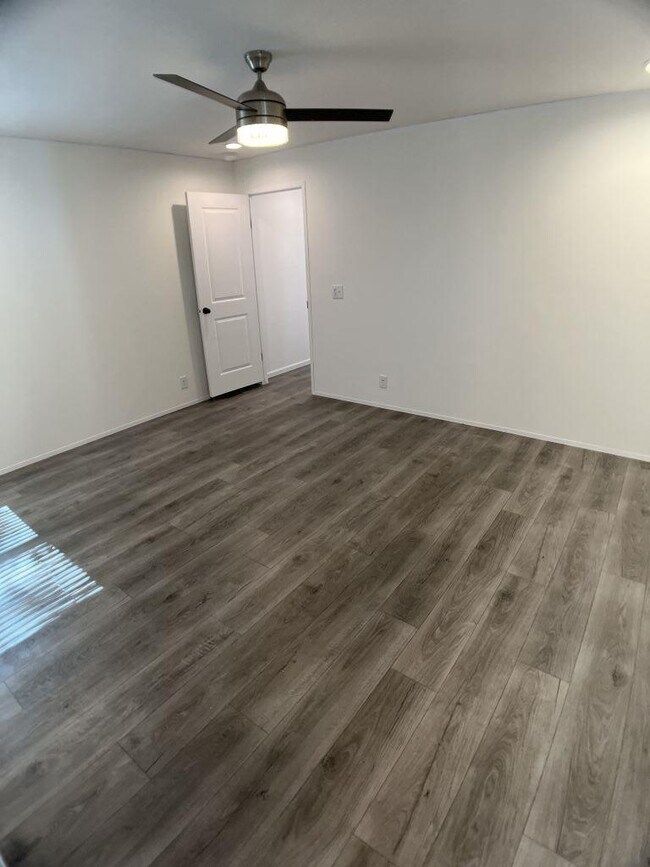 Building Photo - 13940 Bundoran Ave