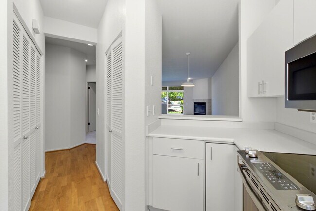 Building Photo - 101 Shorebird Cir