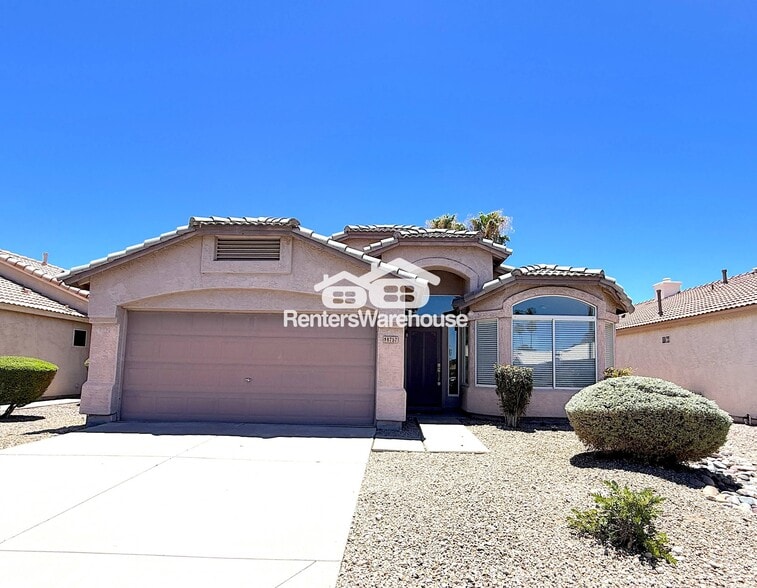Building Photo - 8757 E Avalon Dr