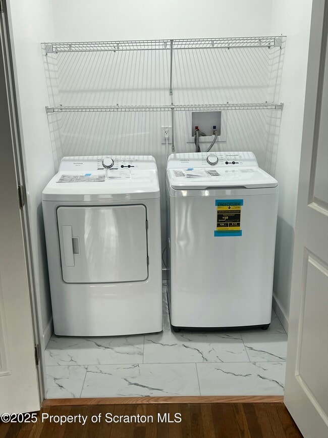 Building Photo - 712 W Lackawanna Ave