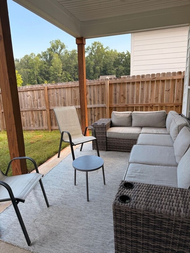 Building Photo - Charming 3BR House in Opelika