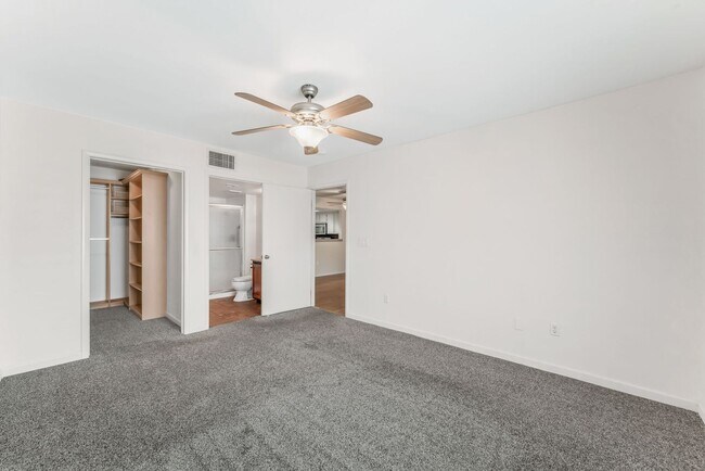 Building Photo - 1901 Rio Canyon Ct