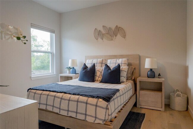 Building Photo - 96 Madrone Terrace Pl