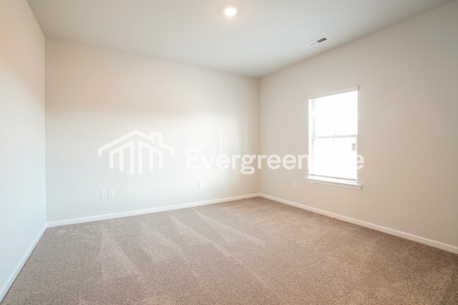 Building Photo - 228 Exeter St